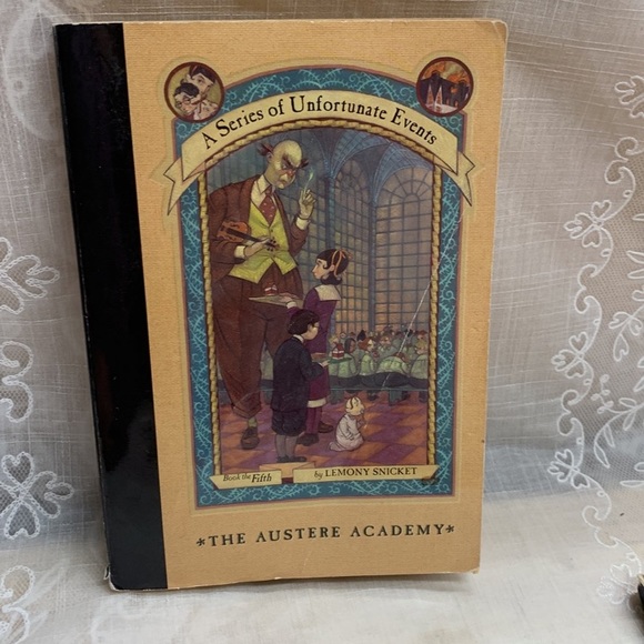 Lemony Snicket A Series of Unfortunate Events Series paperback books READ - Picture 5 of 12